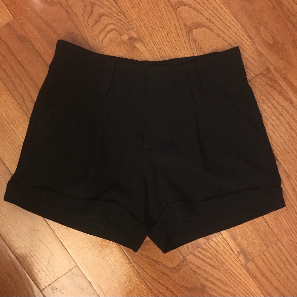 Philosophy Basic Summer Shorts